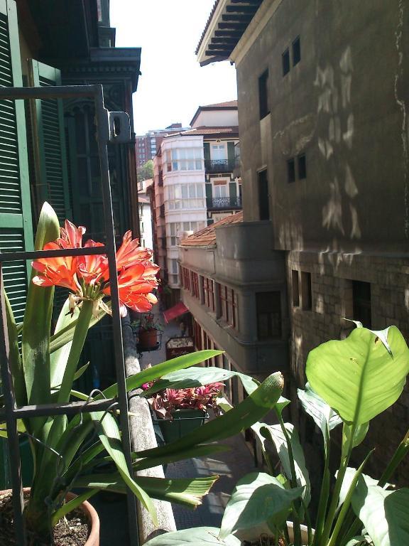 Roquefer Bilbao Central Rooms Екстериор снимка